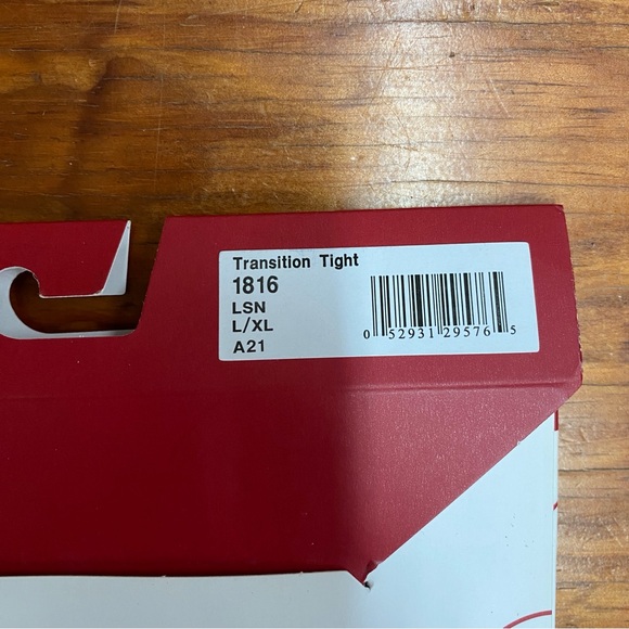 NWT Capezio Transition Tights 1816 size L/XL Light Suntan - Picture 3 of 6